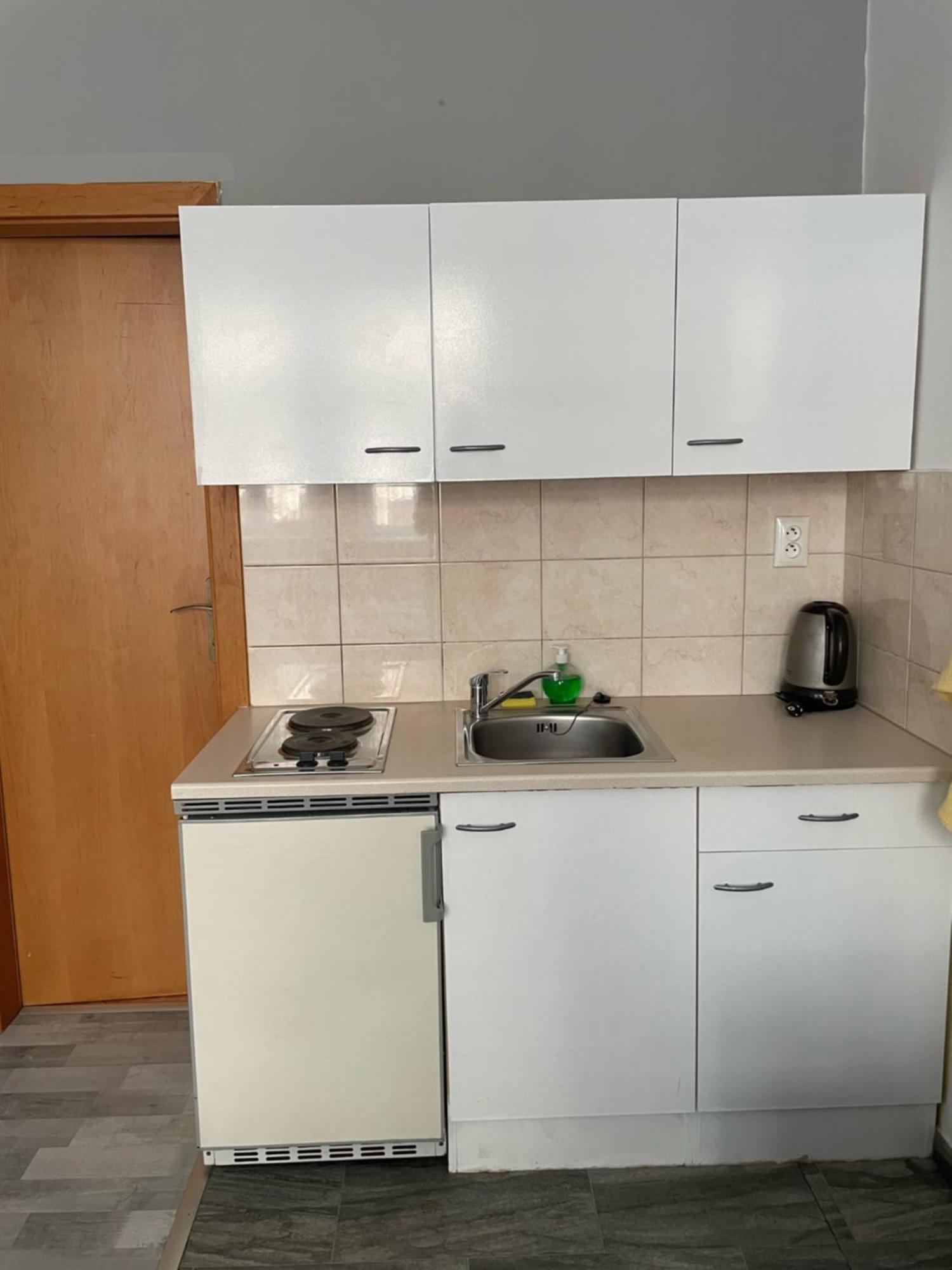 Tiffany Apartment In The City Center Bratislava Eksteriør bilde